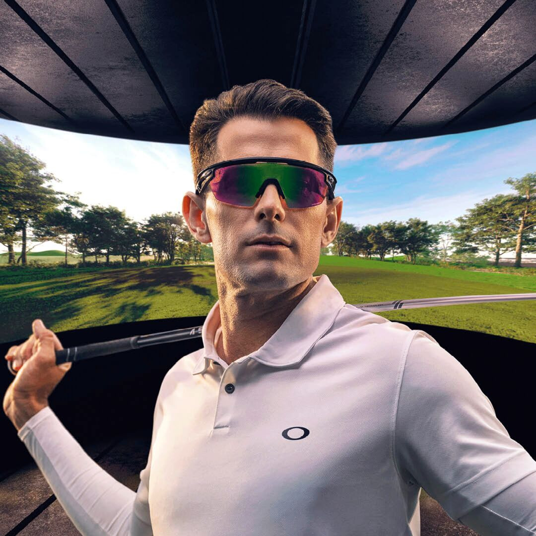  Oakley Sphaera OO 9403 06 136 Férfi, Női napszemüveg akciós termékkép 1