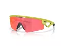 Oakley Sphaera Strike OO 9531 06 137 Férfi, Női napszemüveg