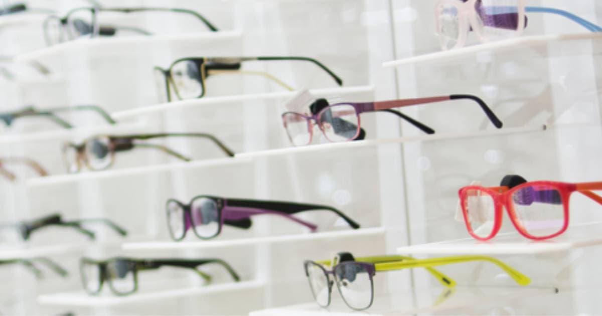 Szemüveges látásvizsgálat